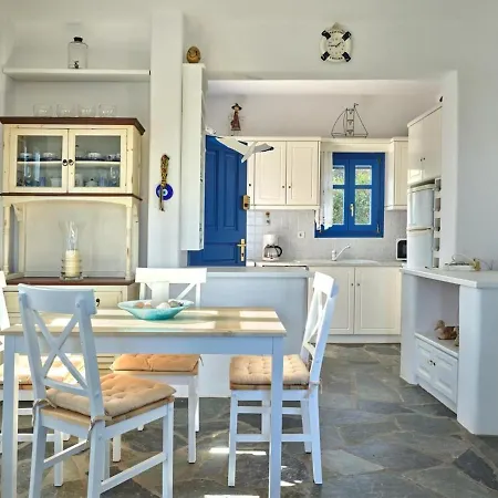 Casa Marvina * Chrisi Akti (Paros)